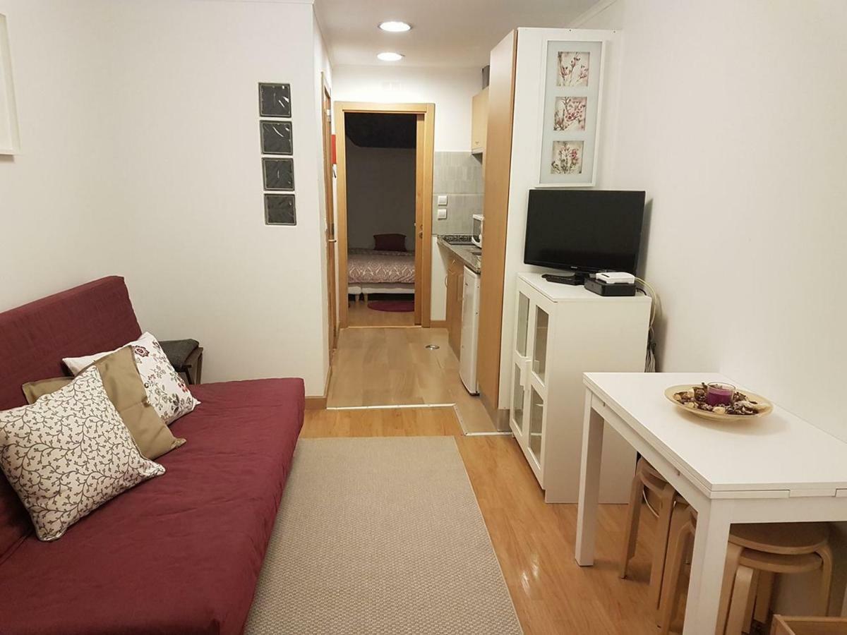Stay In The Heart Of Alfama! Лиссабон Экстерьер фото